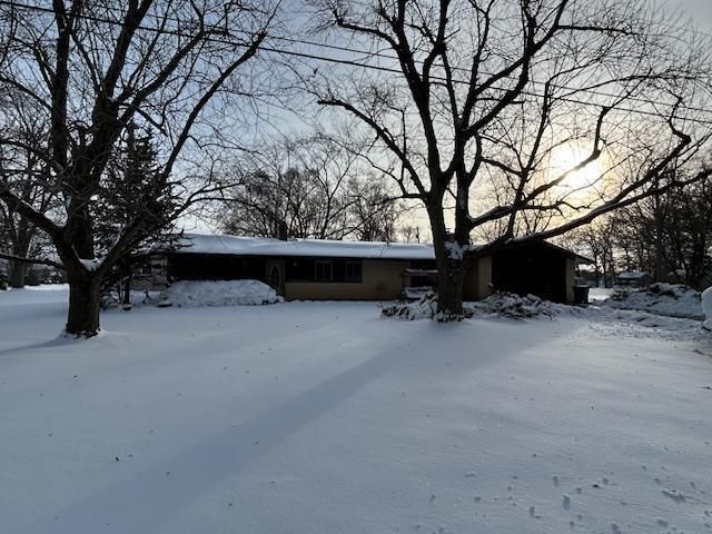 12109 White Oak Drive, Crown Point, IN 46307