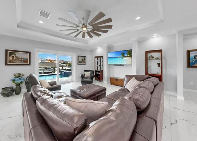 901 CAPRICCIO LANE, Apollo Beach, FL 33572