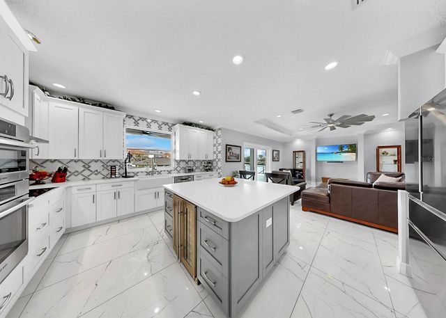 901 CAPRICCIO LANE, Apollo Beach, FL 33572