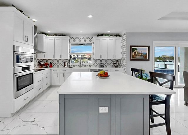 901 CAPRICCIO LANE, Apollo Beach, FL 33572