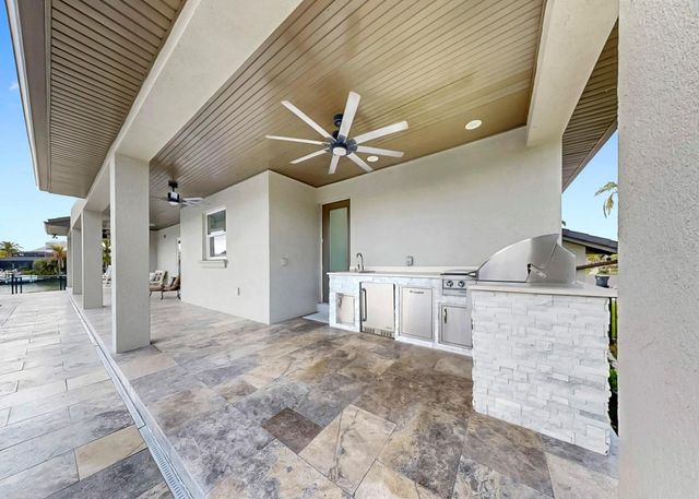 901 CAPRICCIO LANE, Apollo Beach, FL 33572