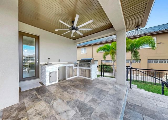 901 CAPRICCIO LANE, Apollo Beach, FL 33572