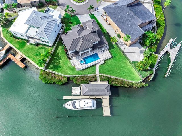 901 CAPRICCIO LANE, Apollo Beach, FL 33572