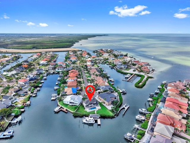 901 CAPRICCIO LANE, Apollo Beach, FL 33572