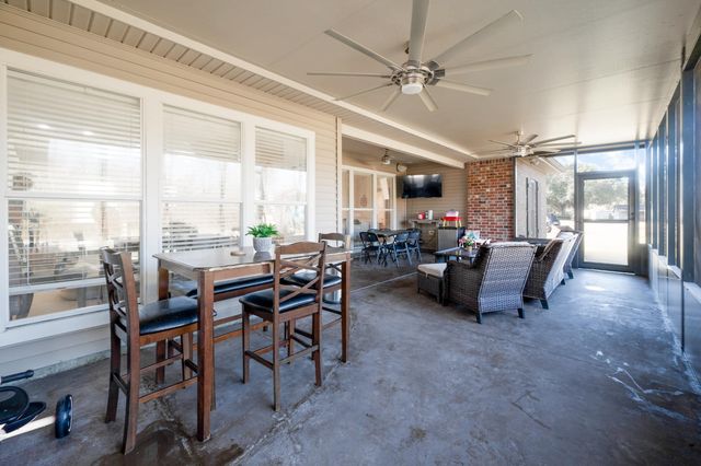 1039 Highway 20, Thibodaux, LA 70301