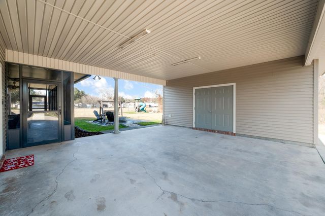 1039 Highway 20, Thibodaux, LA 70301