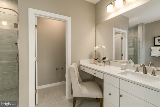 1041 INFERNO TER SE, Leesburg, VA 20175