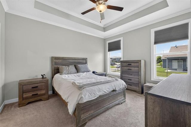 1515 SW Arbor Valley Drive, Lee's Summit, MO 64082