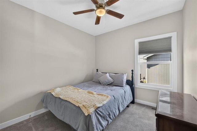 1515 SW Arbor Valley Drive, Lee's Summit, MO 64082