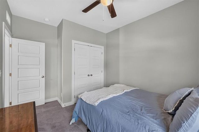 1515 SW Arbor Valley Drive, Lee's Summit, MO 64082