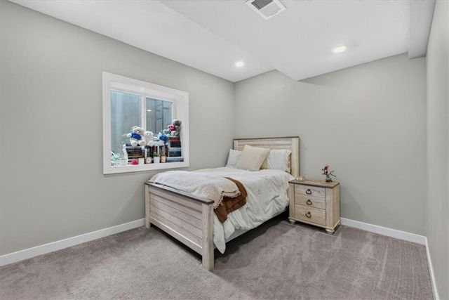 1515 SW Arbor Valley Drive, Lee's Summit, MO 64082