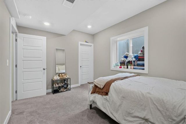 1515 SW Arbor Valley Drive, Lee's Summit, MO 64082