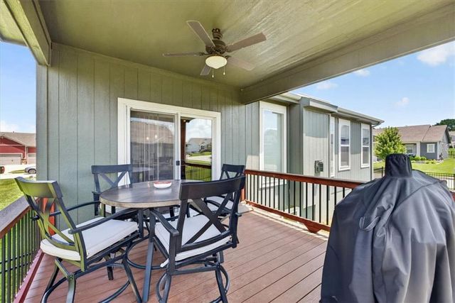 1515 SW Arbor Valley Drive, Lee's Summit, MO 64082