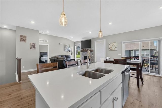 1515 SW Arbor Valley Drive, Lee's Summit, MO 64082