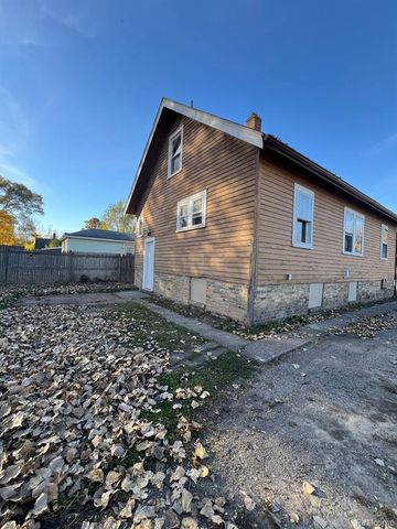 1517 Stanley Street, Saginaw, MI 48602