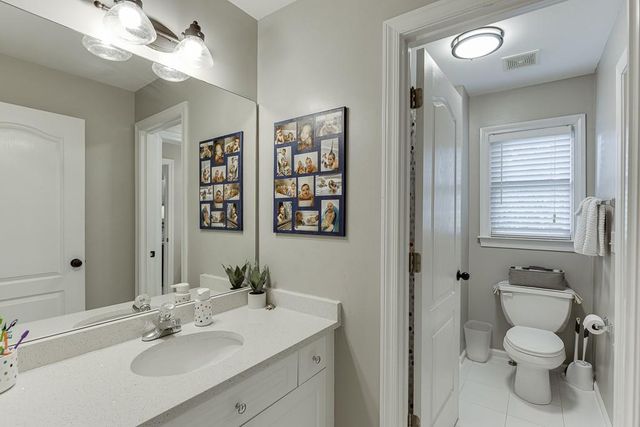 9315 Spinnaker Lane, Gainesville, GA 30506