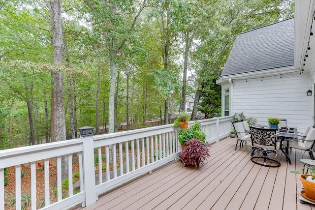 9315 Spinnaker Lane, Gainesville, GA 30506