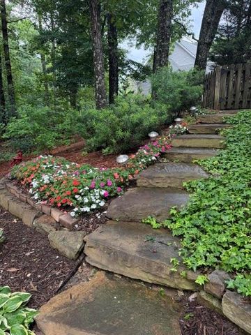 9315 Spinnaker Lane, Gainesville, GA 30506