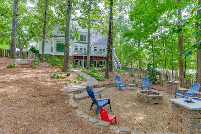 9315 Spinnaker Lane, Gainesville, GA 30506