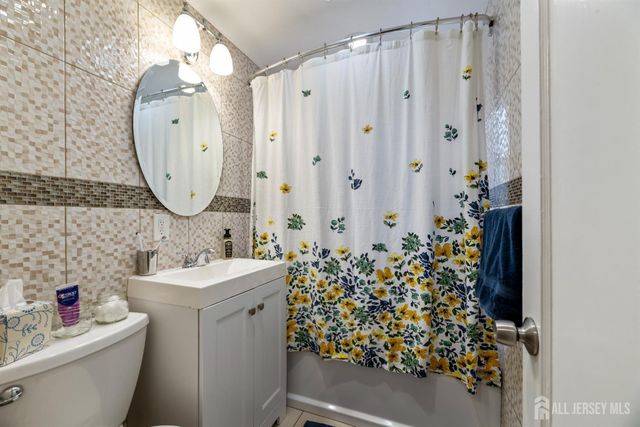 187 Newman Street, Metuchen, NJ 08840