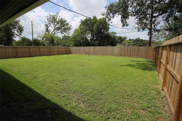 1804 Jane Drive, Pasadena, TX 77502