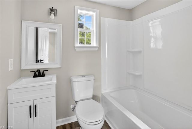 824 Sunset Street, Reidsville, NC 27320