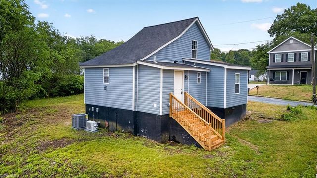 824 Sunset Street, Reidsville, NC 27320