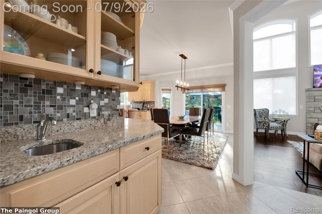 54491 PRESTON PINES Lane, Shelby Charter Township, MI 48315