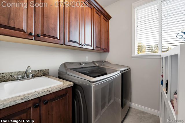 54491 PRESTON PINES Lane, Shelby Charter Township, MI 48315