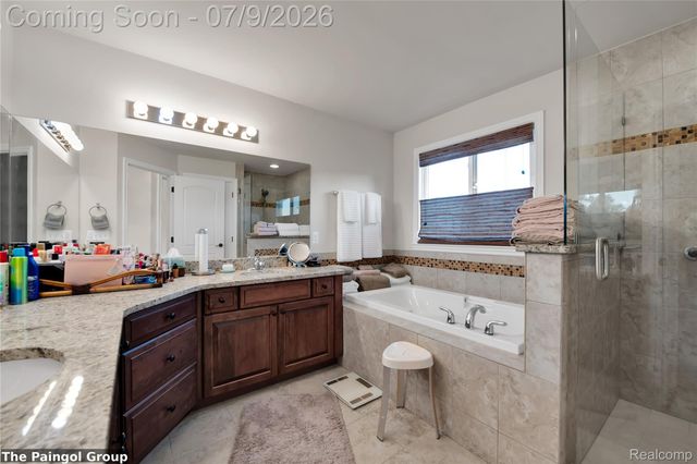 54491 PRESTON PINES Lane, Shelby Charter Township, MI 48315