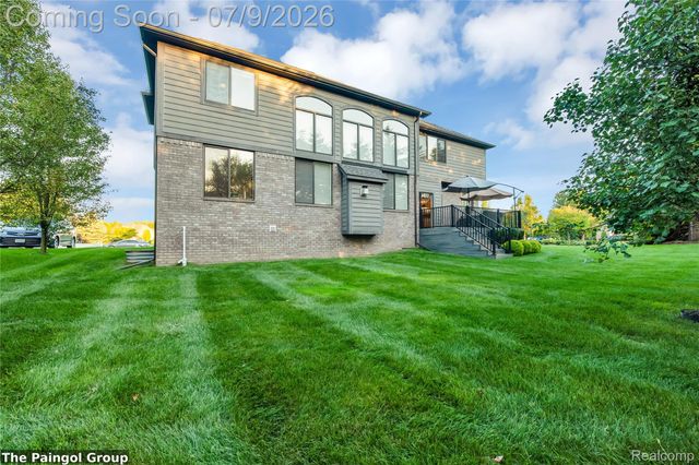 54491 PRESTON PINES Lane, Shelby Charter Township, MI 48315