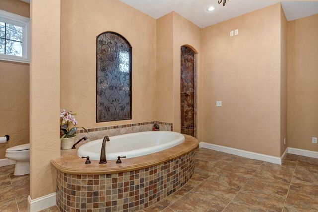 3852 San Poppi Court, Ozark, MO 65721