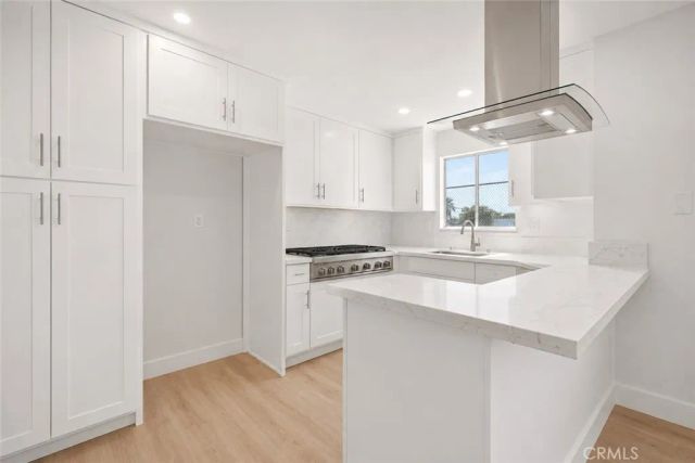 10365 Downey Avenue, Downey, CA 90241