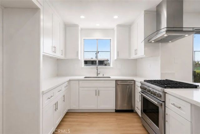 10365 Downey Avenue, Downey, CA 90241