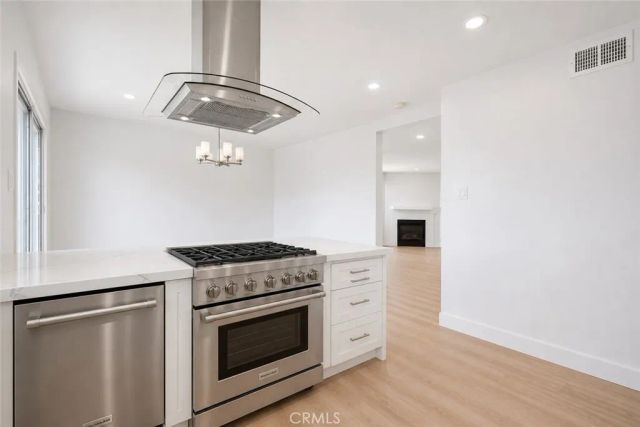 10365 Downey Avenue, Downey, CA 90241
