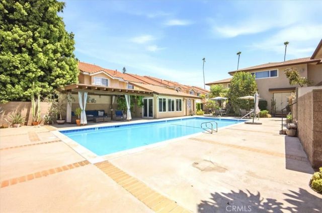 10365 Downey Avenue, Downey, CA 90241