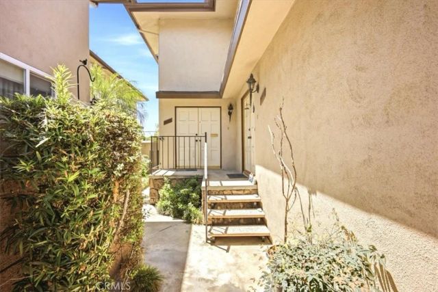 10365 Downey Avenue, Downey, CA 90241