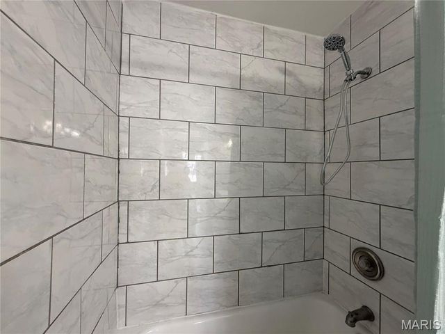 2918 Indiana Avenue, Granite City, IL 62040