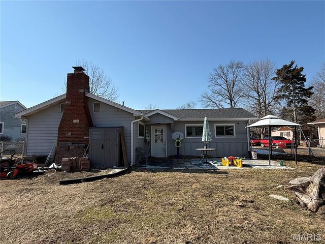 2918 Indiana Avenue, Granite City, IL 62040