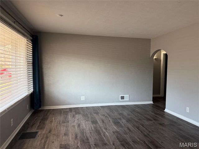 2918 Indiana Avenue, Granite City, IL 62040