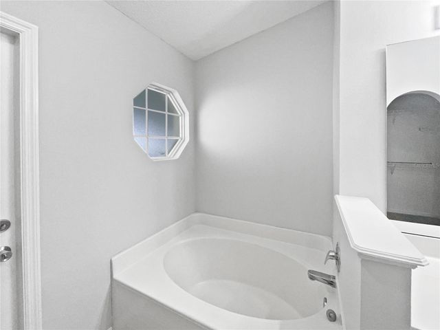 142 SPANISH BAY DRIVE, Sanford, FL 32771