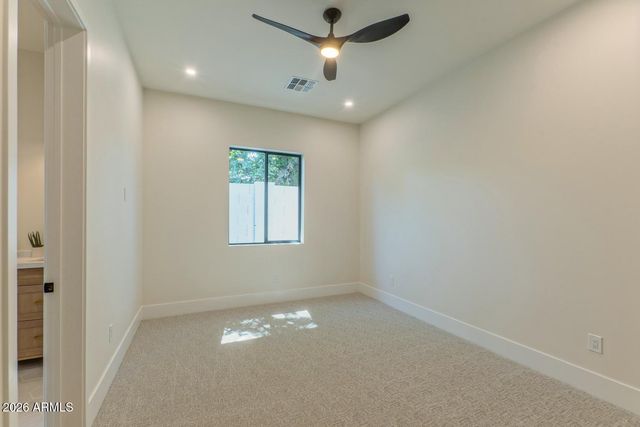 2801 E ELM Street, Phoenix, AZ 85016