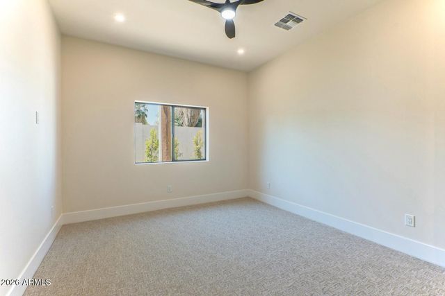 2801 E ELM Street, Phoenix, AZ 85016
