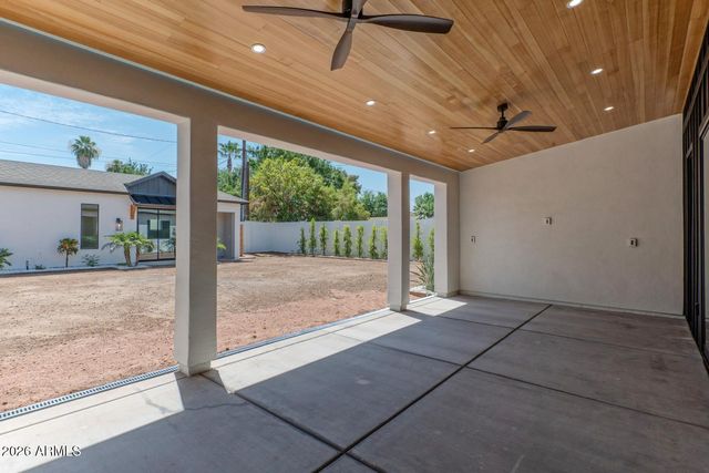 2801 E ELM Street, Phoenix, AZ 85016
