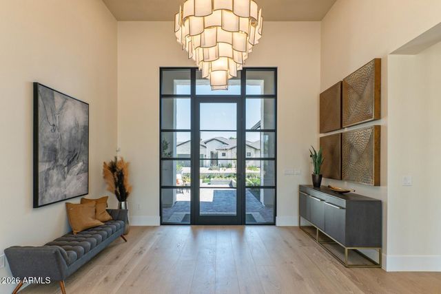 2801 E ELM Street, Phoenix, AZ 85016