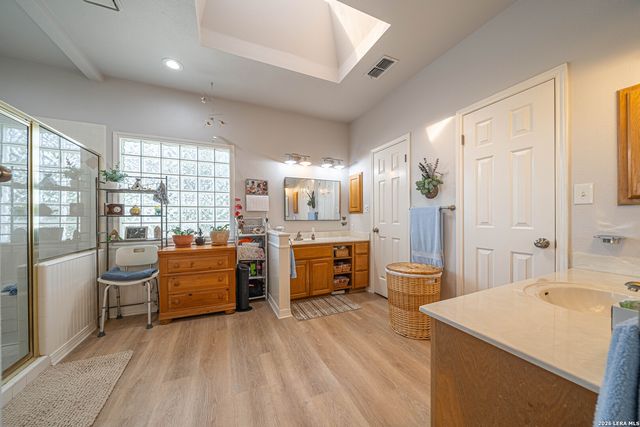 1325 OLD BOERNE RD, Bulverde, TX 78163