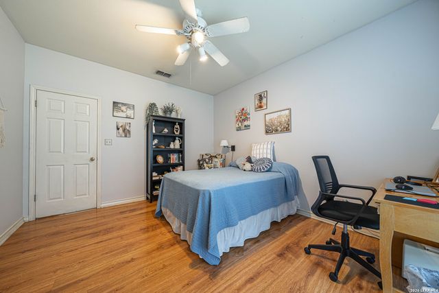 1325 OLD BOERNE RD, Bulverde, TX 78163