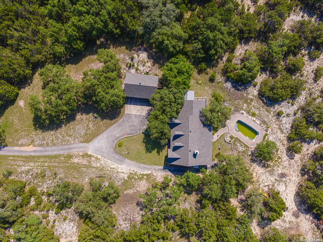 1325 OLD BOERNE RD, Bulverde, TX 78163