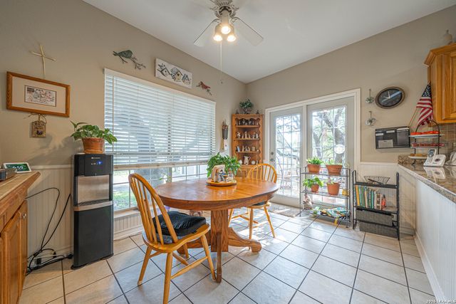 1325 OLD BOERNE RD, Bulverde, TX 78163