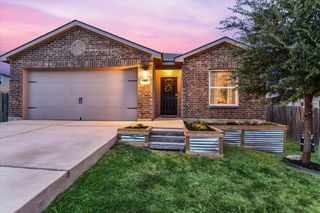 93 Farmer LN 10D, Jarrell, TX 76537